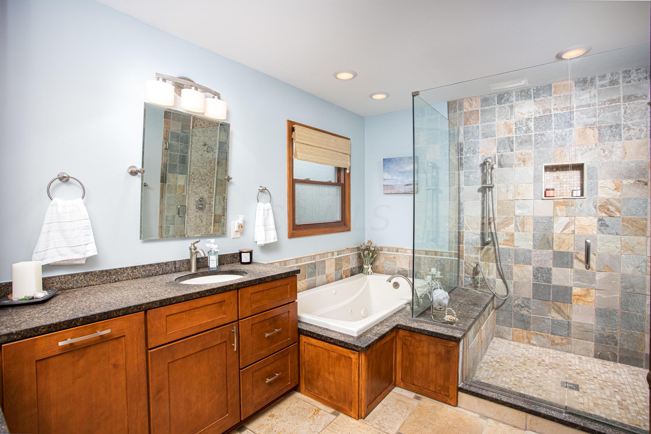 6815 Ravine Circle Columbus, OH 43085 - Photo 53 of 70
