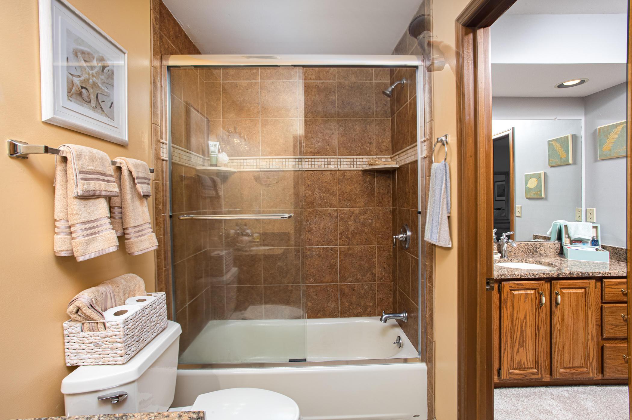 6815 Ravine Circle Columbus, OH 43085 - Photo 63 of 70