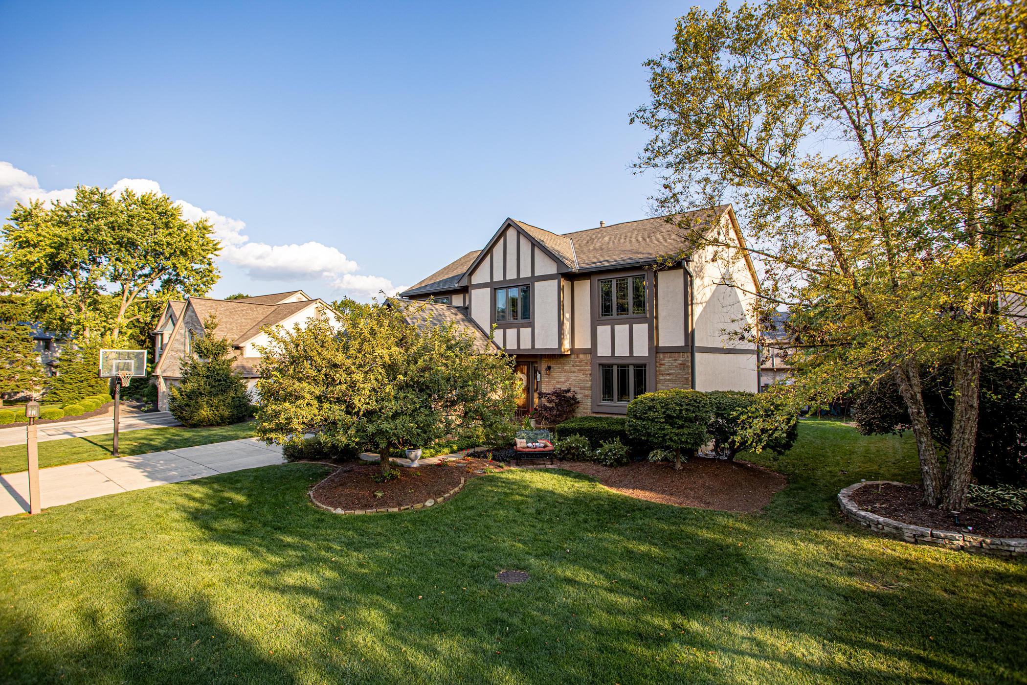 6815 Ravine Circle Columbus, OH 43085 - Photo 7 of 70