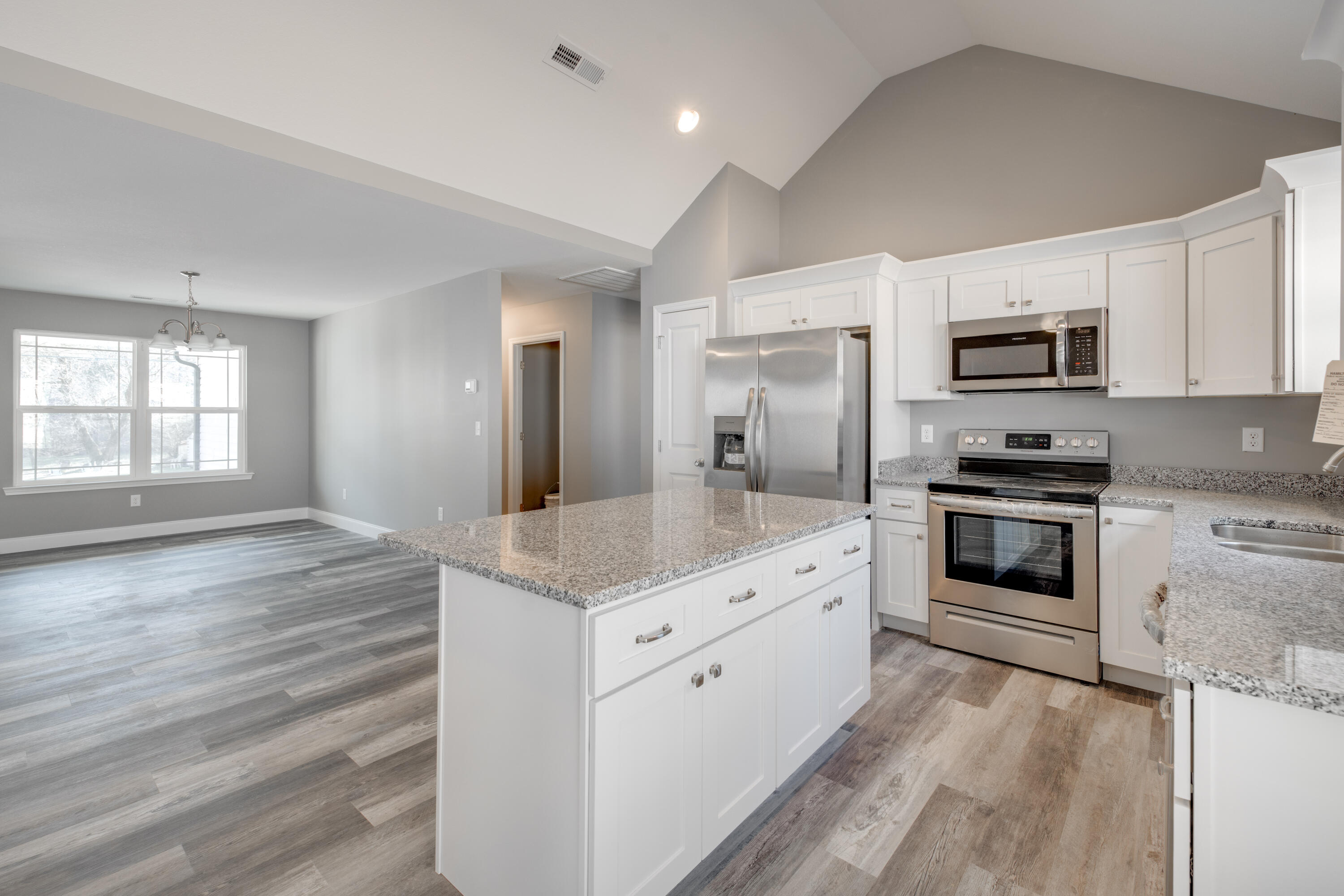 1901 Green Pond Road Soddy Daisy, TN 37379 - Photo 14 of 27 D85_1540