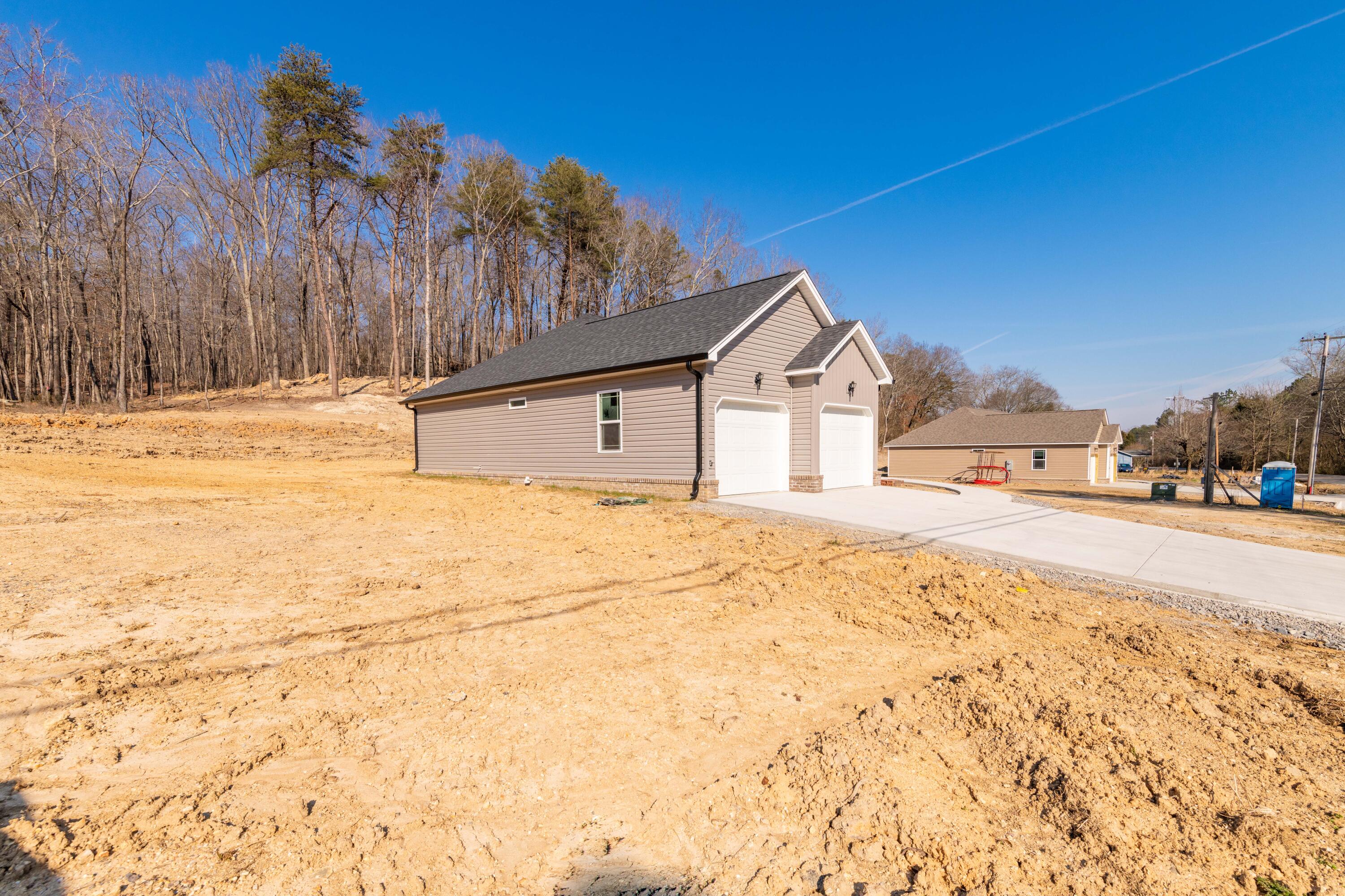 1901 Green Pond Road Soddy Daisy, TN 37379 - Photo 3 of 27 D85_1506