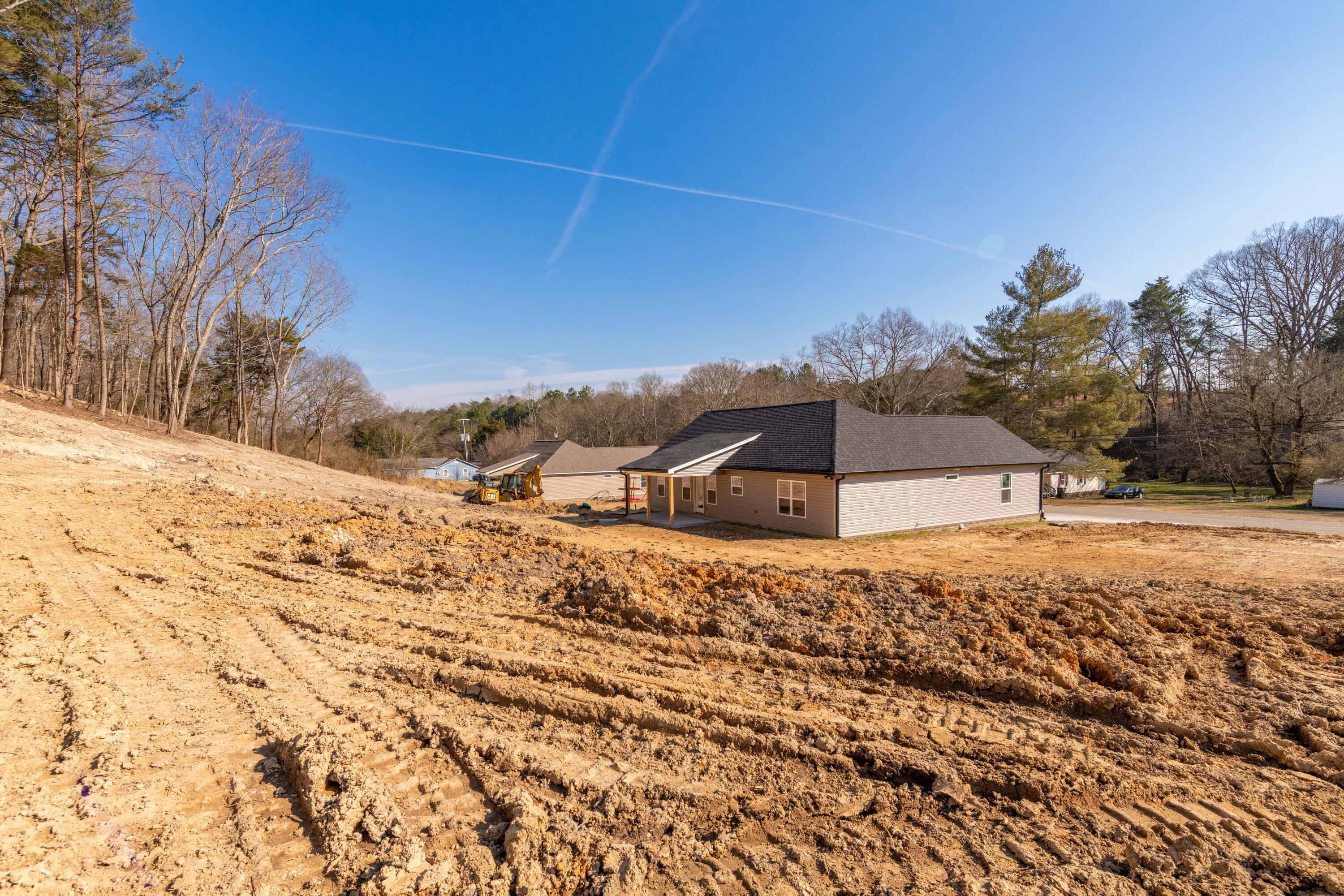 1901 Green Pond Road Soddy Daisy, TN 37379 - Photo 5 of 27 D85_1507