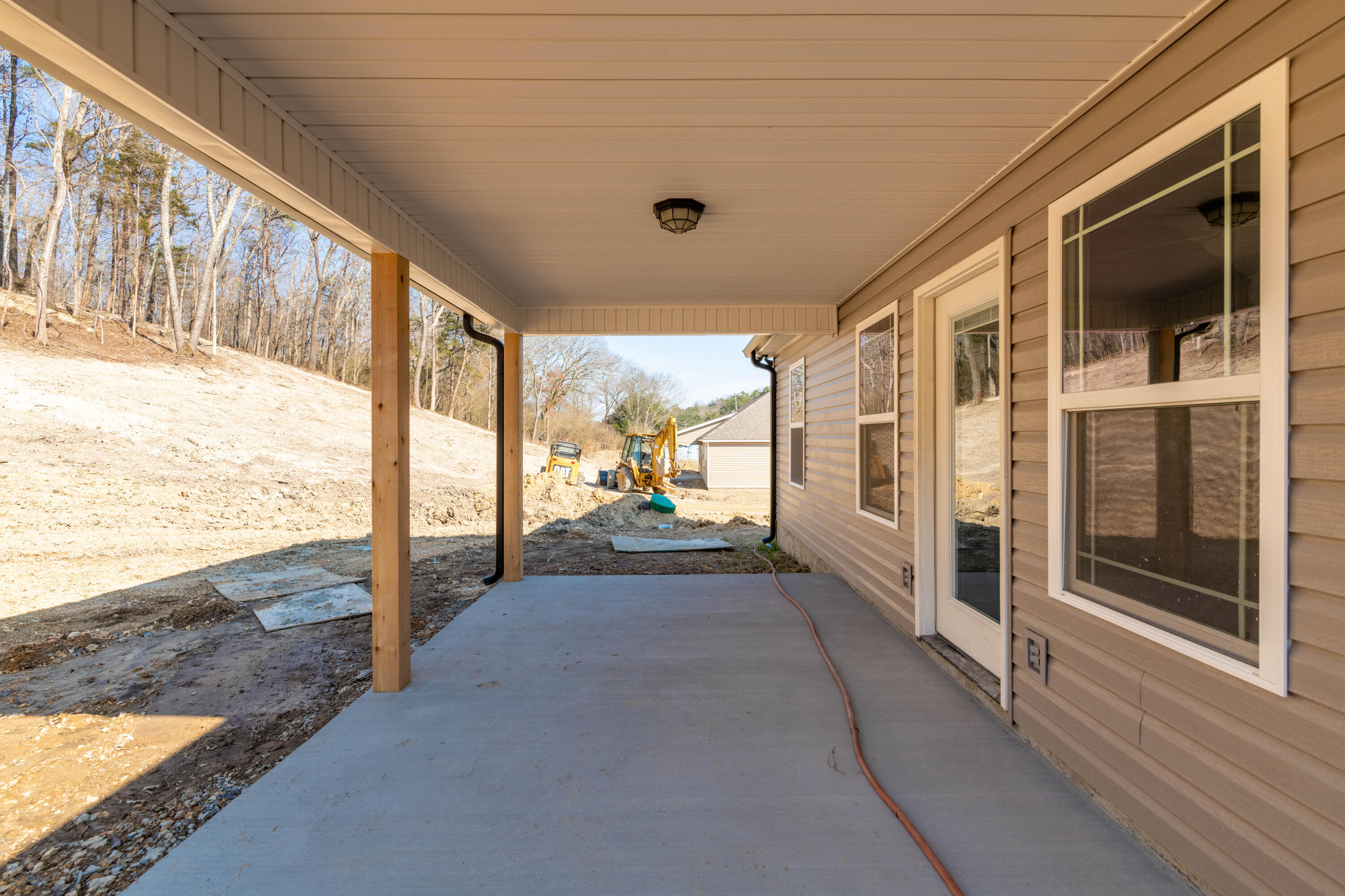 1901 Green Pond Road Soddy Daisy, TN 37379 - Photo 9 of 27 D85_1512