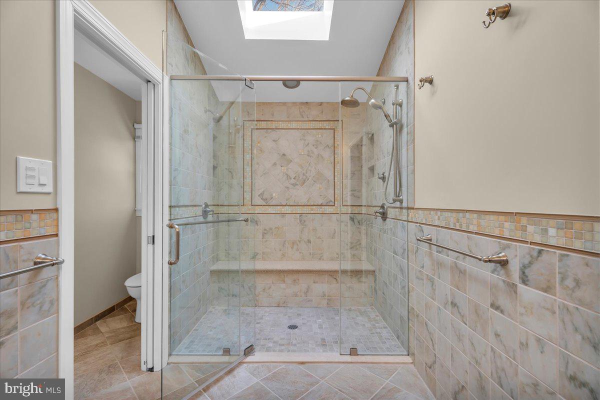6 Edelweiss Lane Voorhees, NJ 08043 - Photo 27 of 46 a bathroom with a shower
