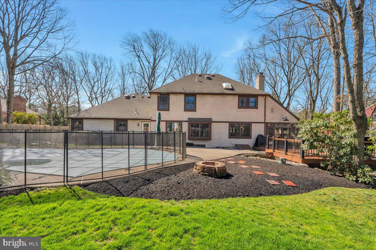 6 Edelweiss Lane Voorhees, NJ 08043 - Photo 34 of 46 a front view of a house with garden