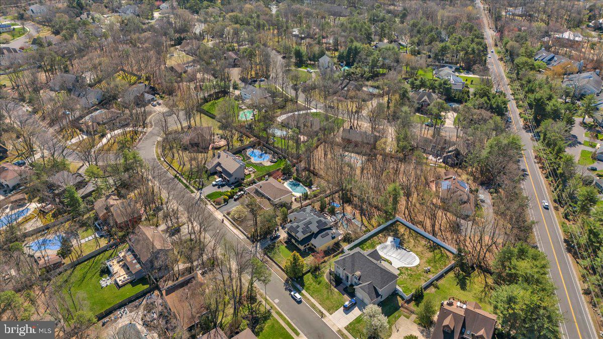 6 Edelweiss Lane Voorhees, NJ 08043 - Photo 38 of 46 view of a city