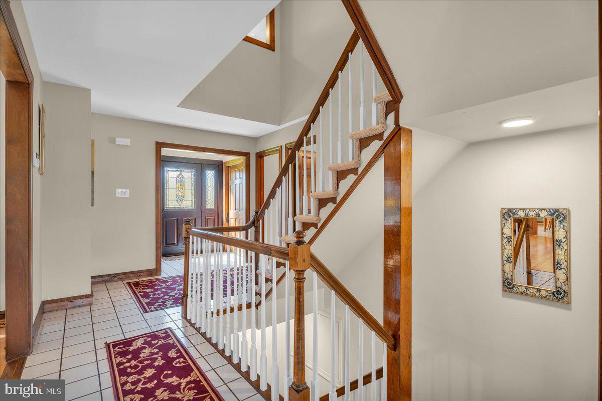 6 Edelweiss Lane Voorhees, NJ 08043 - Photo 4 of 46 a balcony and with furniture and stairs