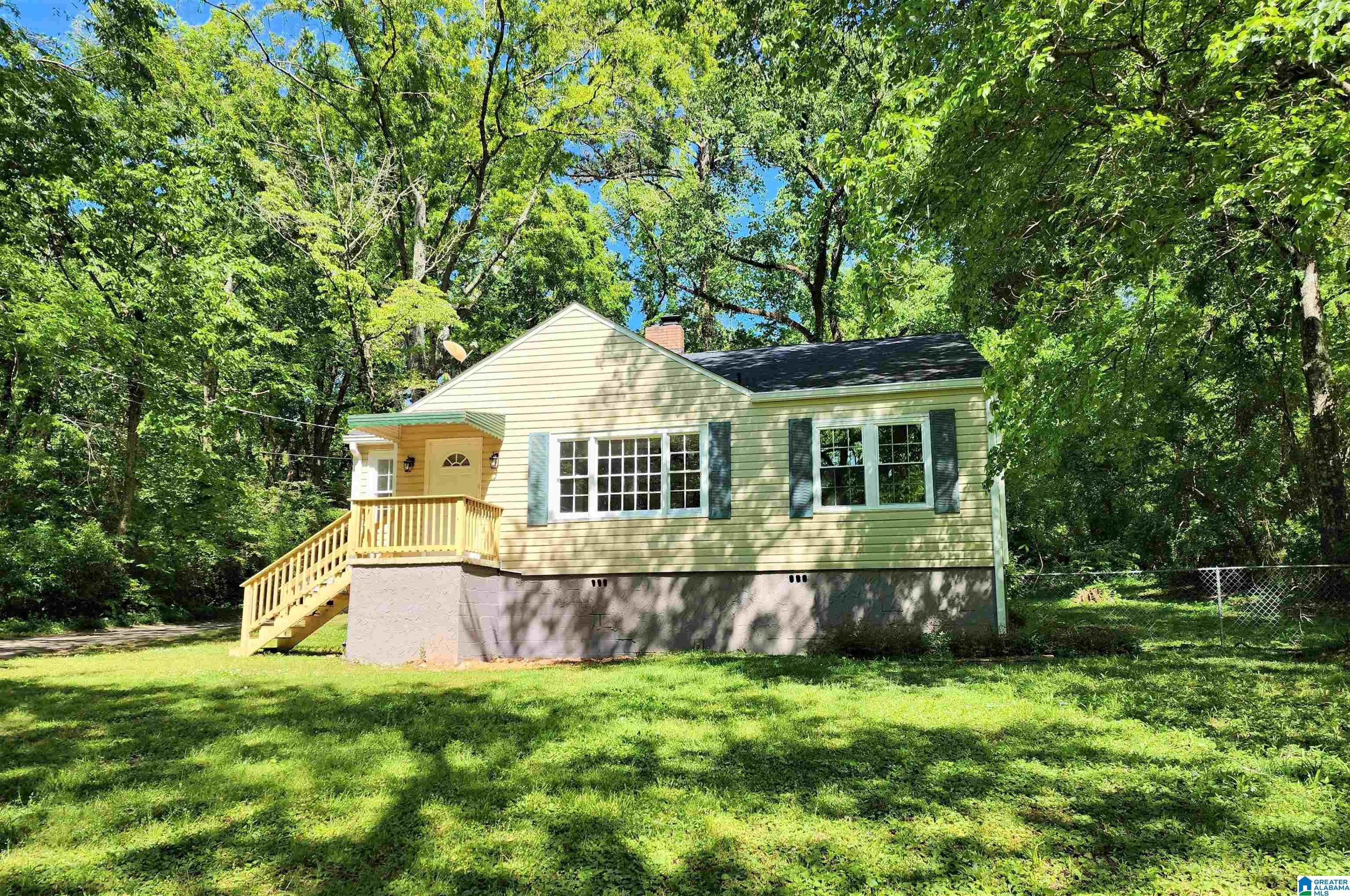 1645 Old Springville Road Birmingham, AL 35235 - Photo 4 of 29