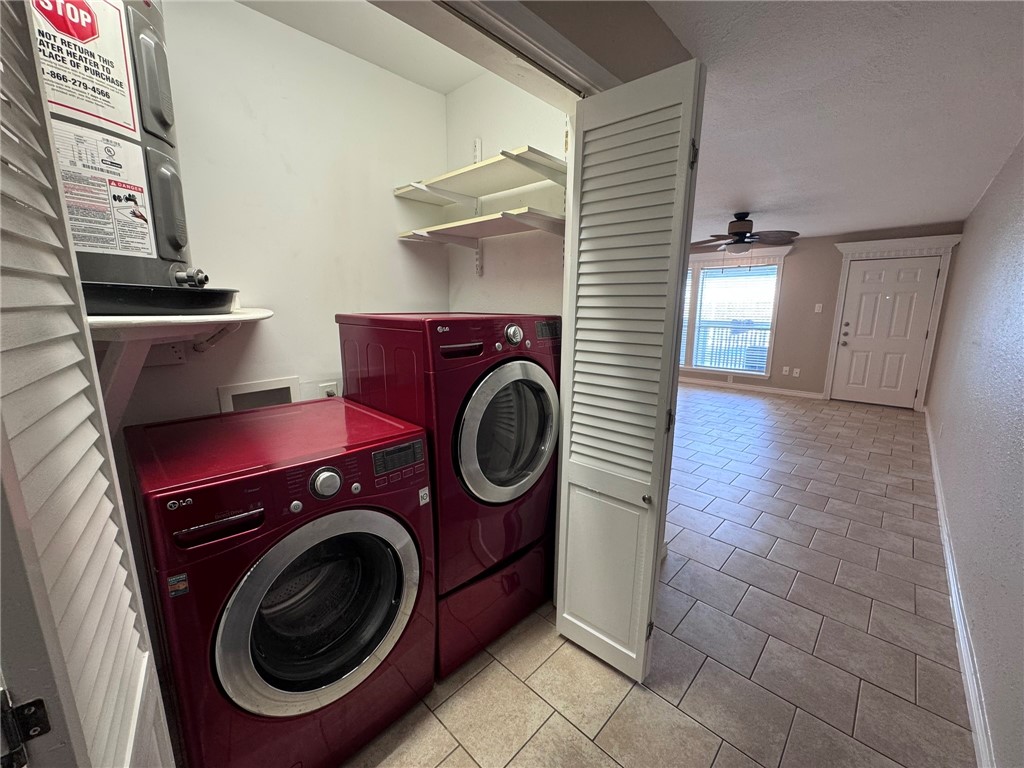 14801 Compass Street, Unit A15 Corpus Christi, TX 78418 - Photo 10 of 27