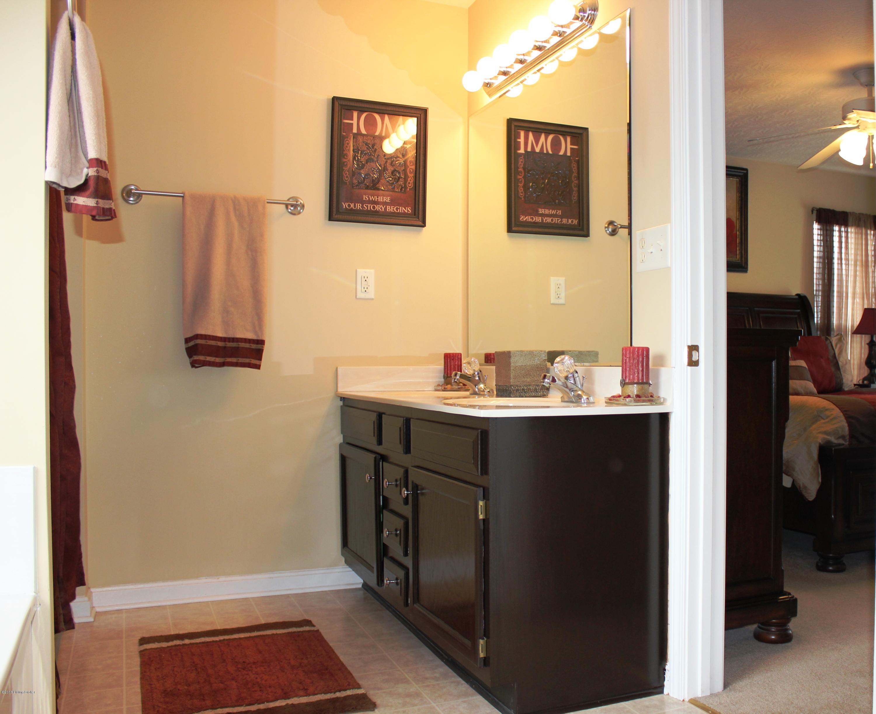 194 Silverview Road Smithfield, KY 40068 - Photo 23 of 58 004