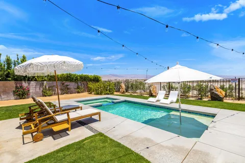 $724,900 | 41700 Jamaica Sands Drive, Bermuda Dunes, CA 92203