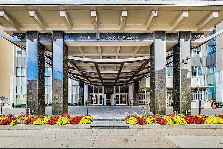 655 West Irving Park Road, Unit 5108 Chicago, IL 60613 - Photo 2 of 13 a view of brick building with large windows