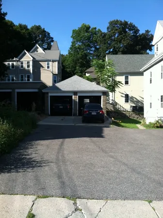 $4,600 | 129 Brooks Street, Unit 2, Boston, MA 02135