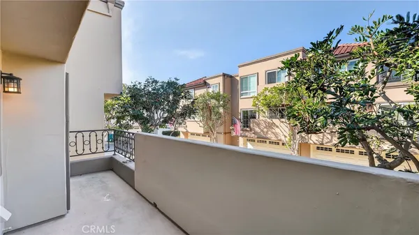 $1,450,000 | 19282 Torreypines Circle, Huntington Beach, CA 92648