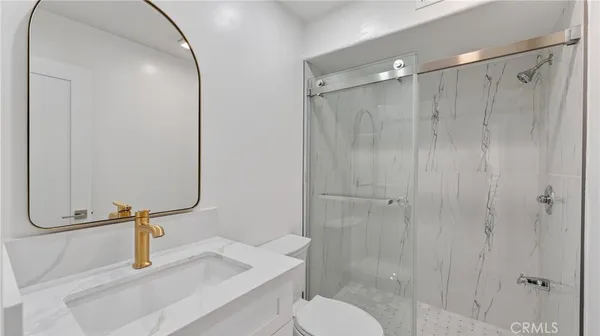 $1,450,000 | 19282 Torreypines Circle, Huntington Beach, CA 92648