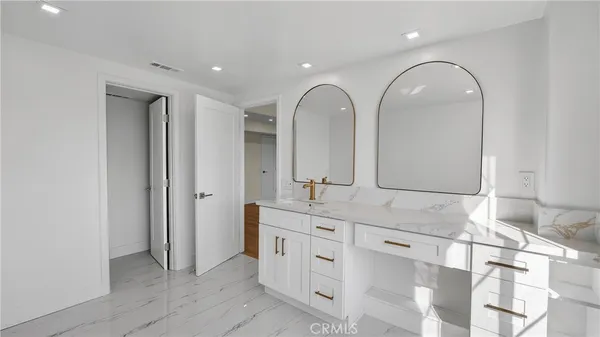 $1,450,000 | 19282 Torreypines Circle, Huntington Beach, CA 92648