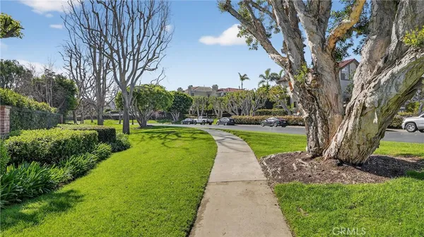 $1,450,000 | 19282 Torreypines Circle, Huntington Beach, CA 92648