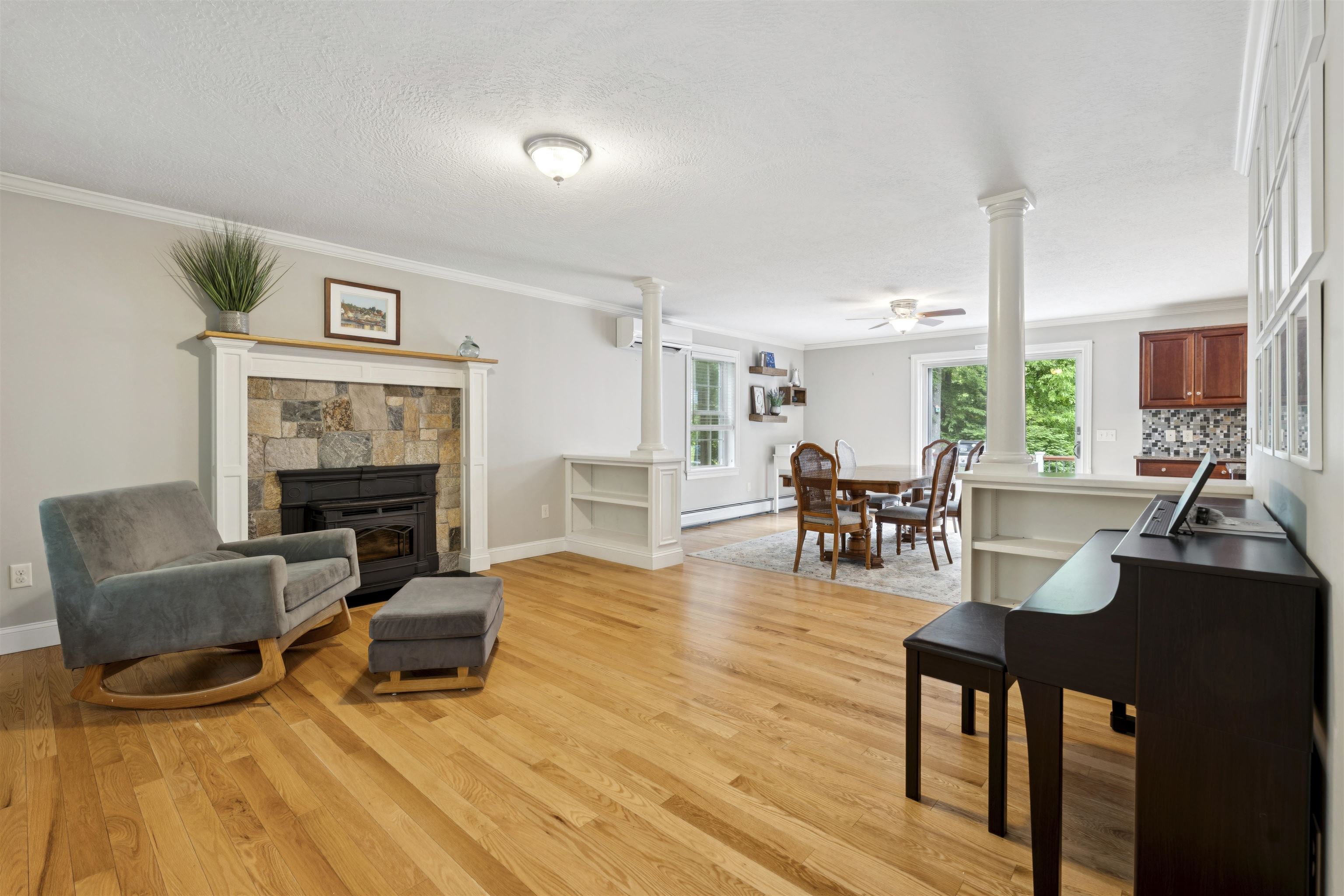64 Fox Garrison Road Lee, NH 03861 - Photo 9 of 41