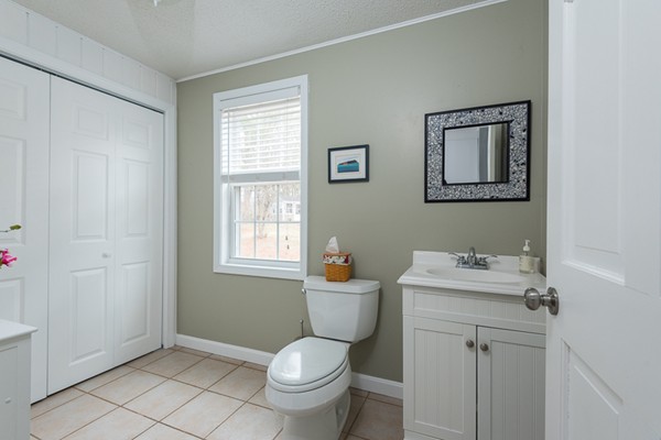 199 Off Tarkiln Road Kingston, MA 02364 - Photo 21 of 23 Gallery Image 21