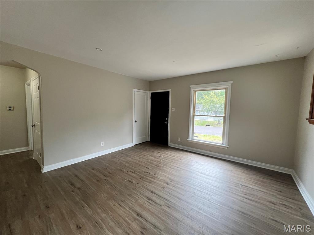 5637 Hamilton Avenue St. Louis, MO 63136 - Photo 2 of 10