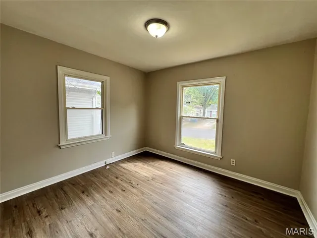 $1,050 | 5637 Hamilton Avenue, St. Louis, MO 63136