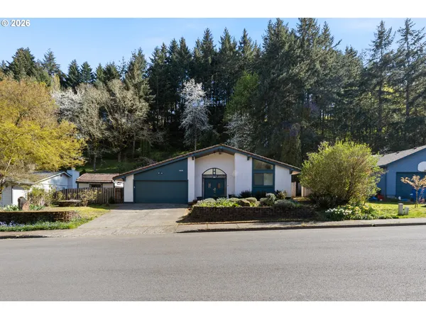 $445,000 | 3418 Hidden Valley Drive Northwest, Salem, OR 97304