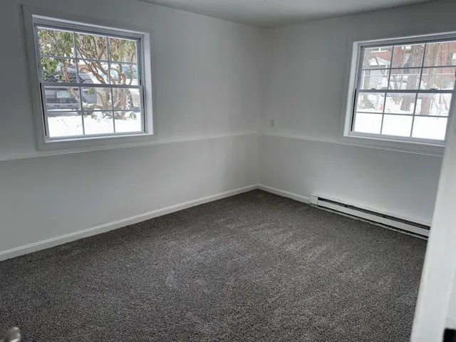 $164,900 | 185 Loudon Road, Unit 8, Concord, NH 03301