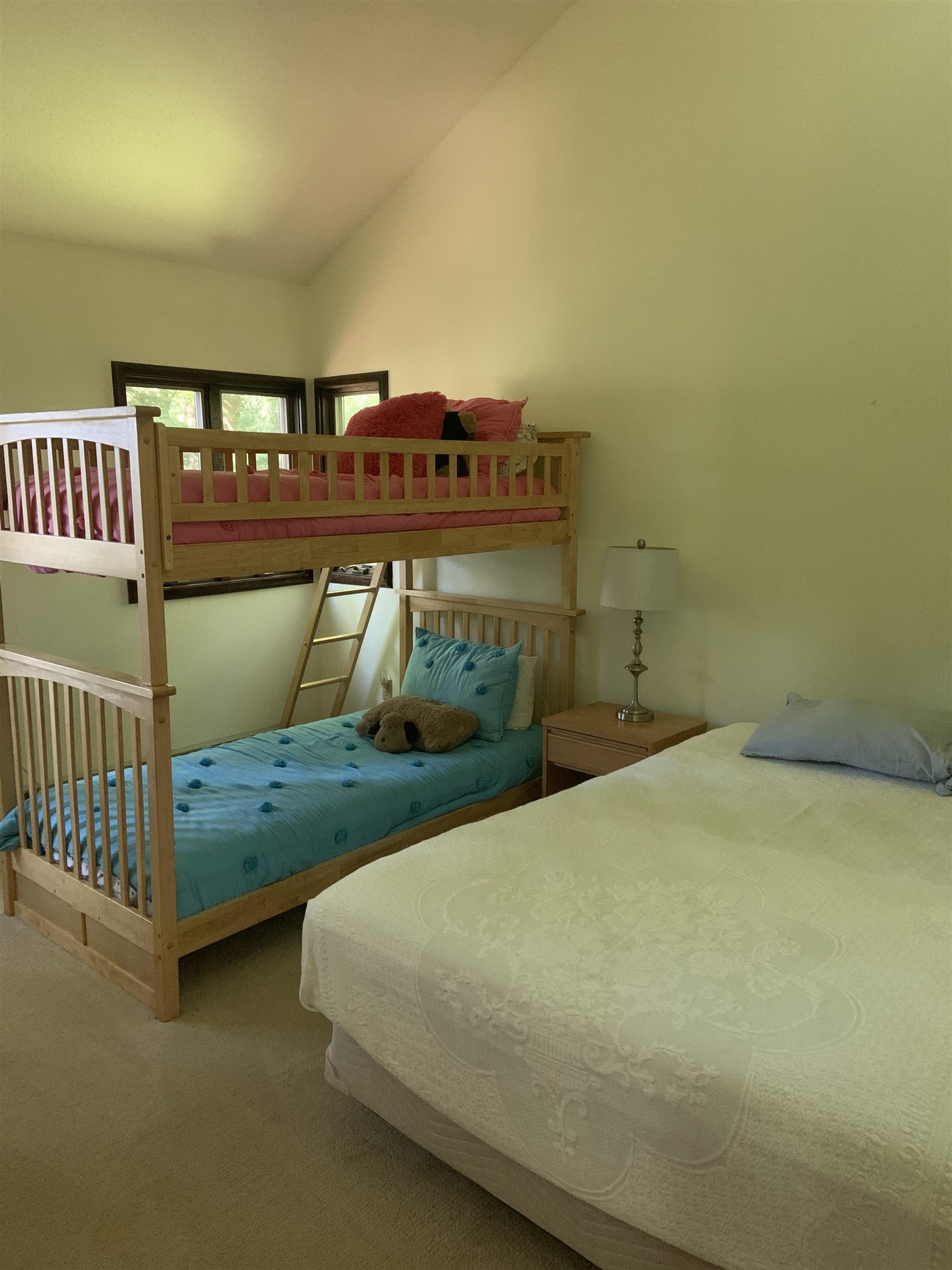 618 Hard Road Hartford, VT 05059 - Photo 25 of 28 Gallery Image 25