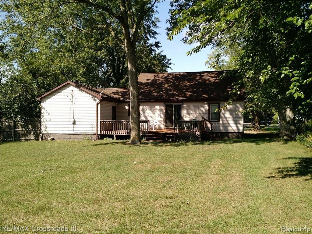 19947 Sumpter Road Belleville, MI 48111 - Photo 5 of 5 Sumpter Yard.jpg
