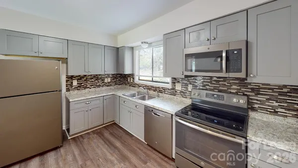 $1,900 | 5921 Falstaff Drive, Charlotte, NC 28227