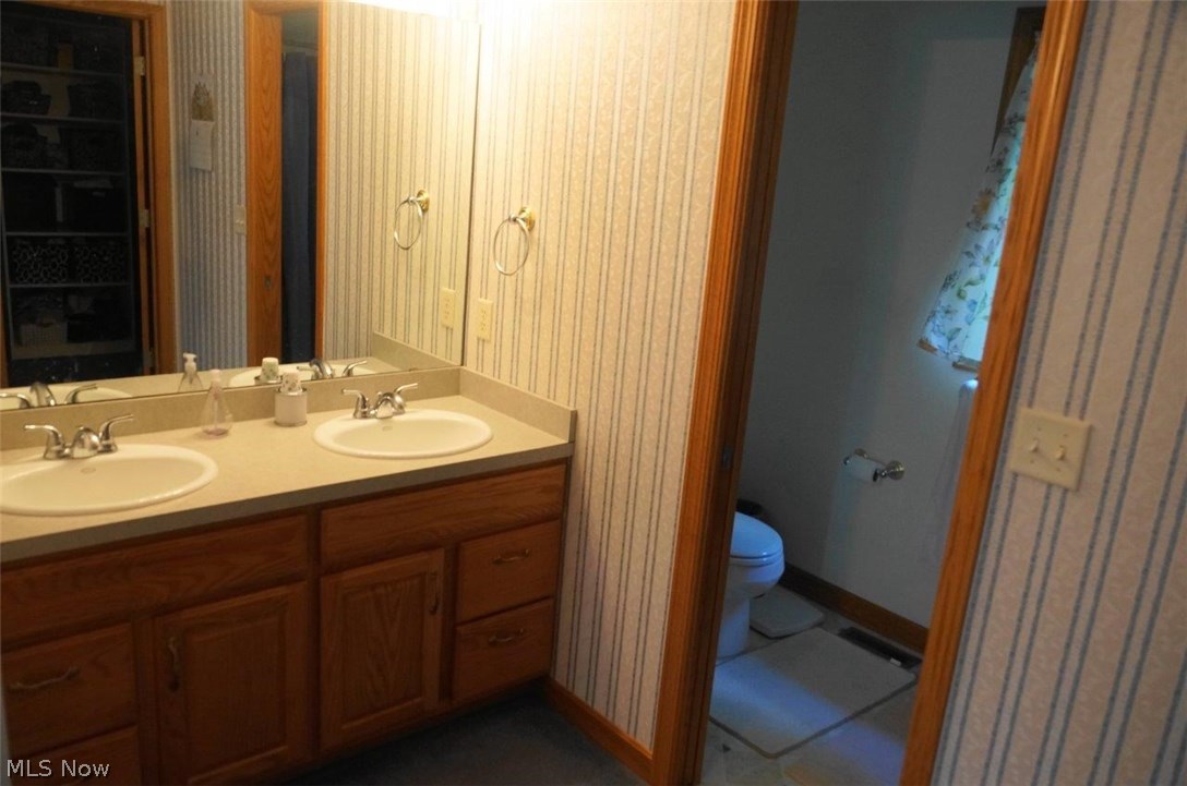 514 Herbert Road Akron, OH 44312 - Photo 15 of 25 Gallery Image 15