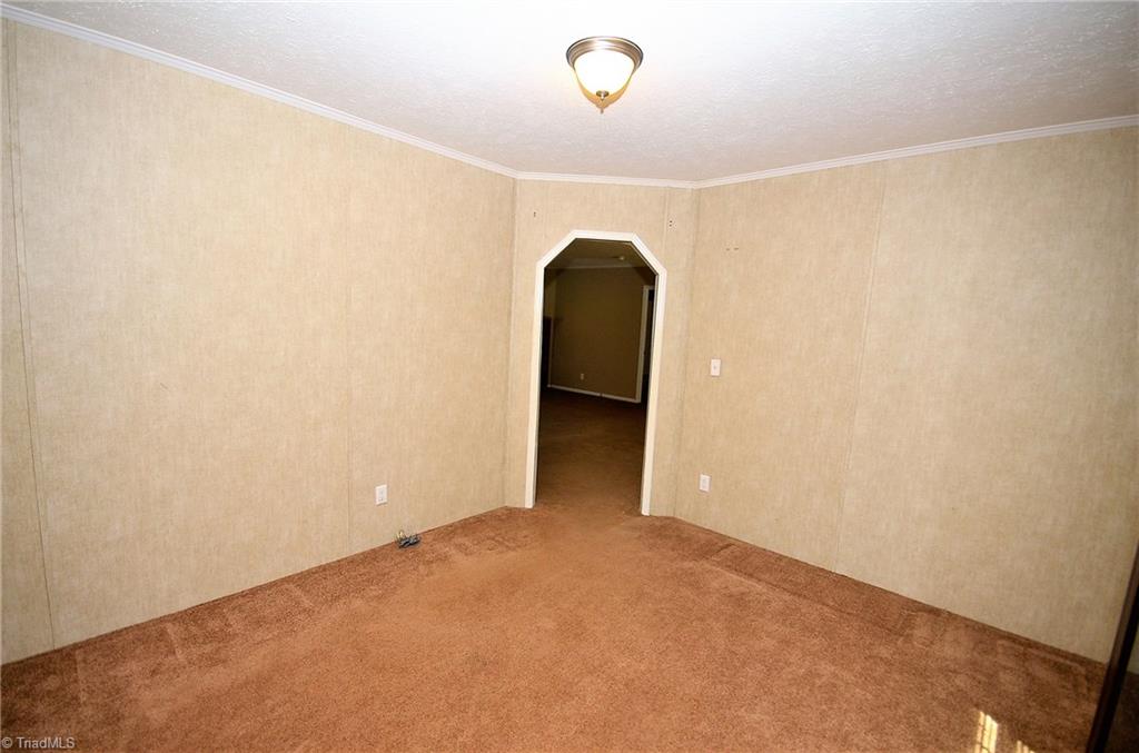 1877 Price Road Eden, NC 27288 - Photo 20 of 29 Gallery Image 20