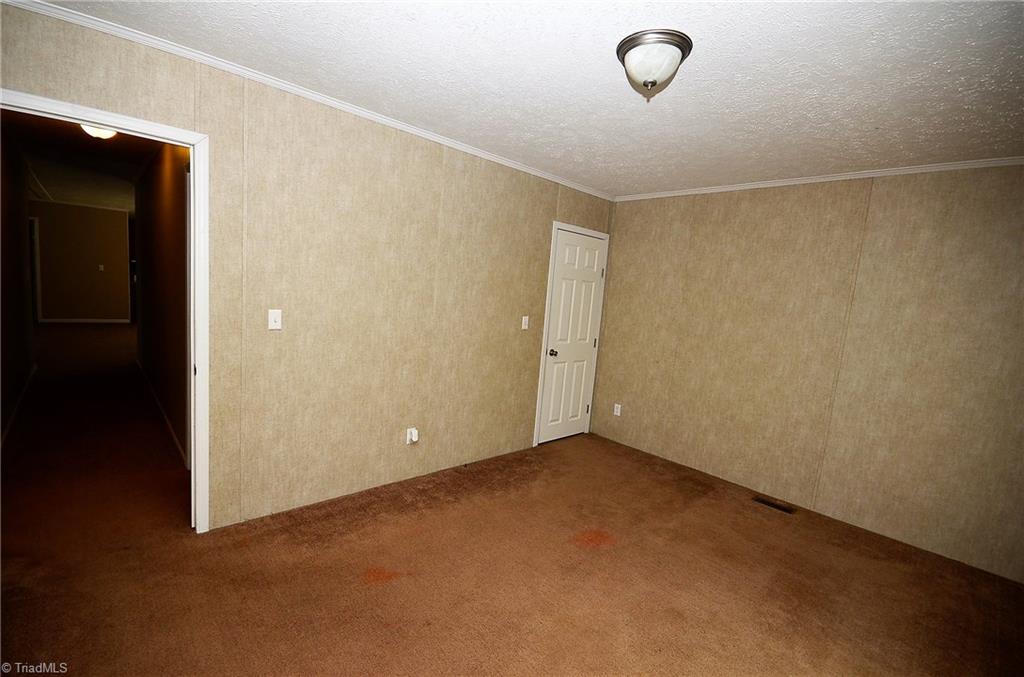 1877 Price Road Eden, NC 27288 - Photo 23 of 29 Gallery Image 23