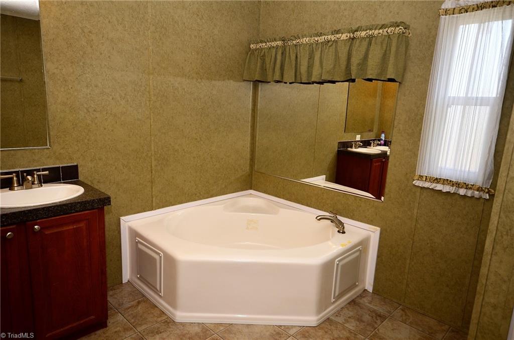 1877 Price Road Eden, NC 27288 - Photo 29 of 29 Gallery Image 29
