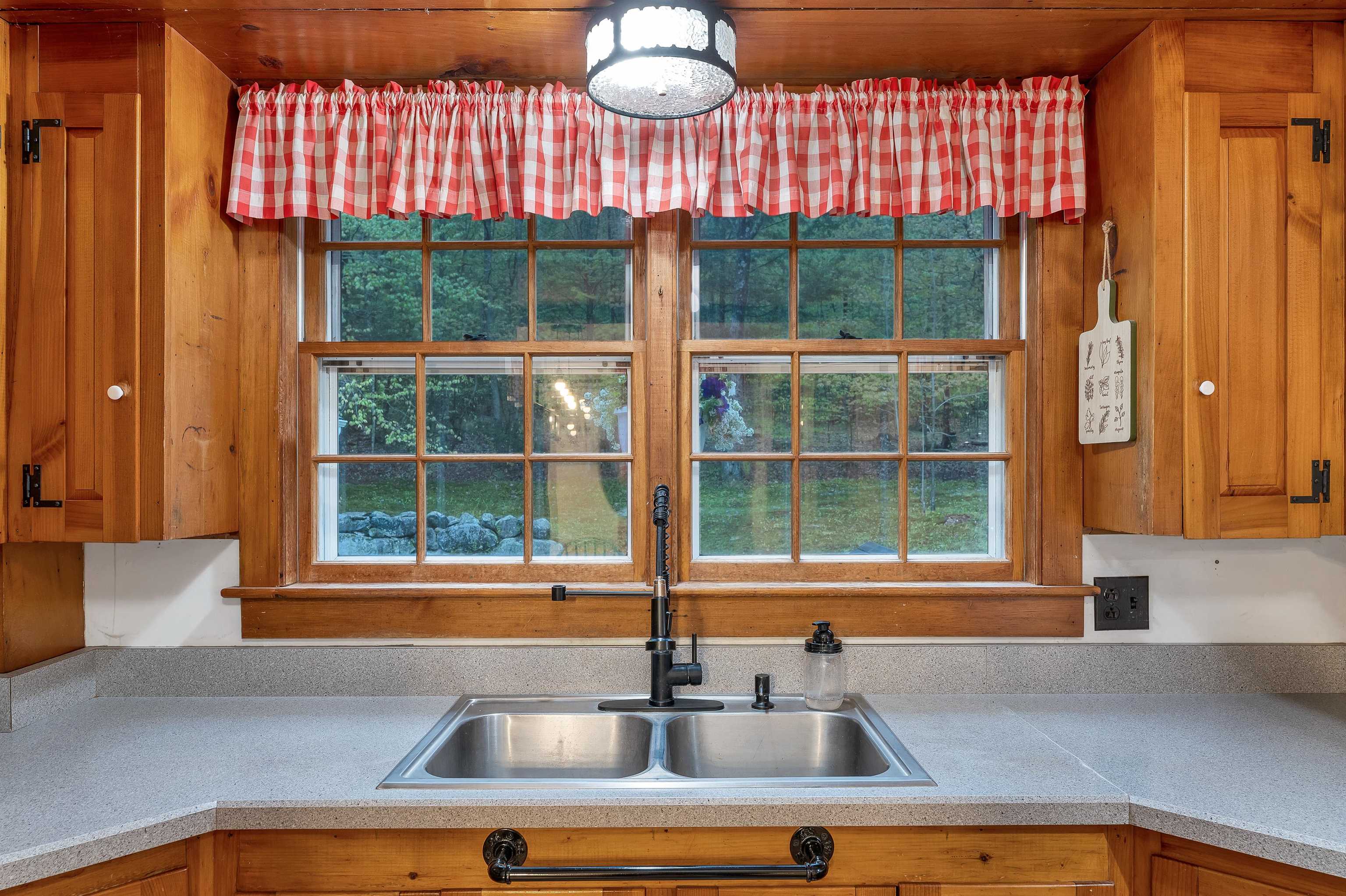 119 Gerrish Road Webster, NH 03303 - Photo 4 of 27