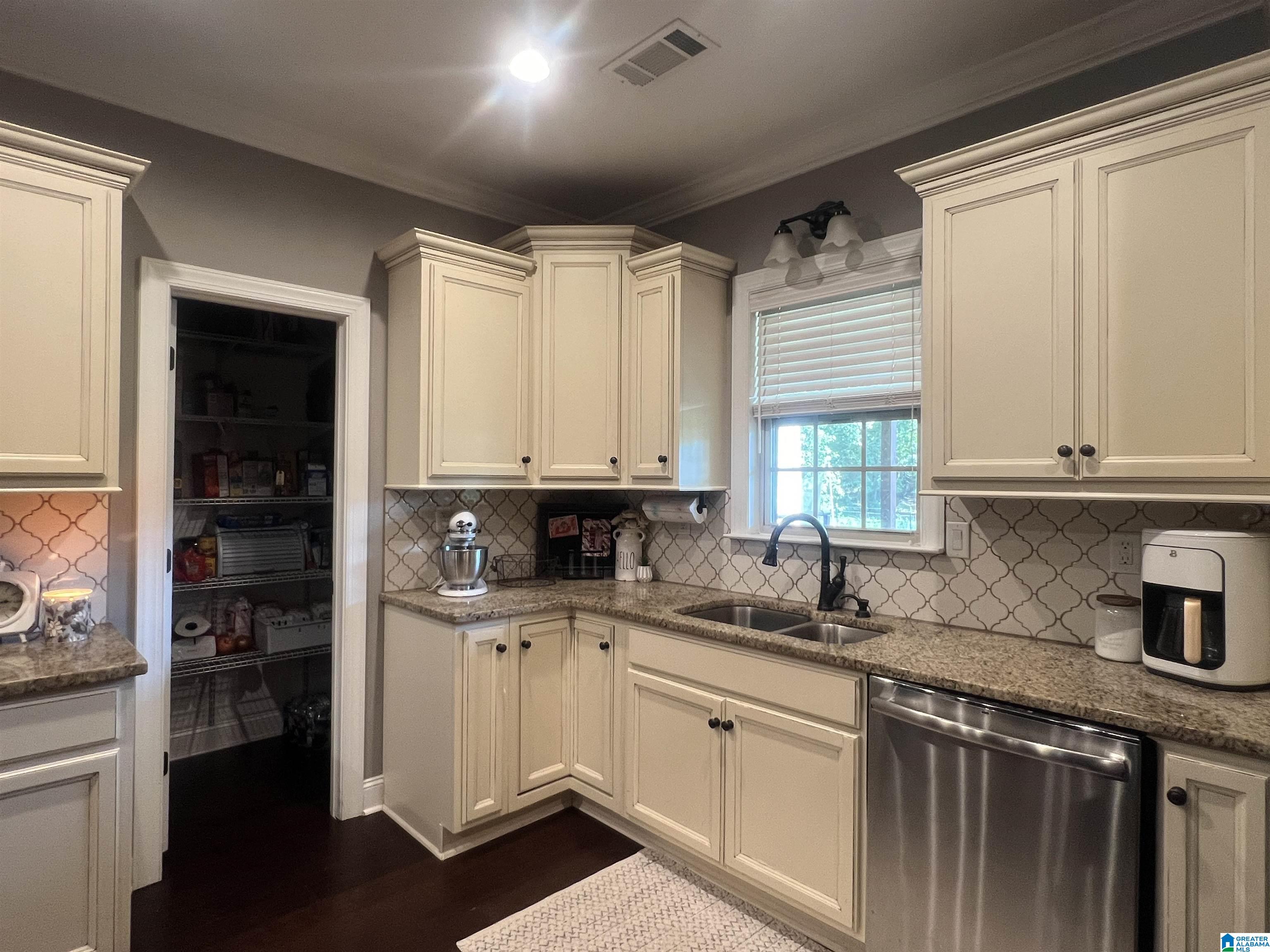 20585 Pleasant Grove Road Vance, AL 35490 - Photo 13 of 59