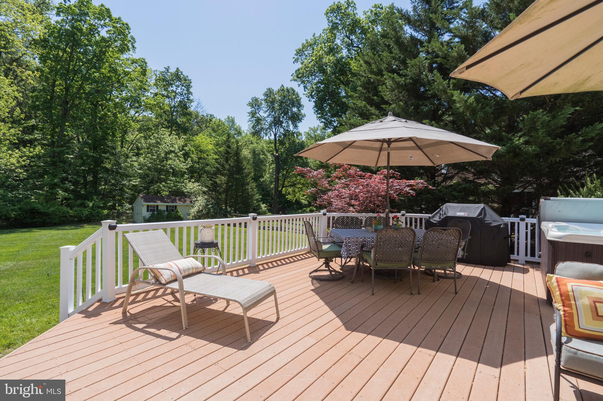 103 Old Oak Tree Road Lansdale, PA 19446 - Photo 39 of 53 Deck