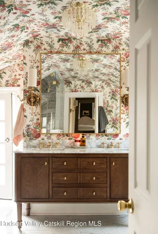 $2,995,000 | 34 Broad Street, Kinderhook, NY 12106