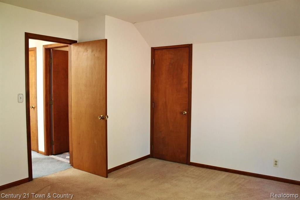 31011 Pear Ridge Farmington Hills, MI 48334 - Photo 40 of 53