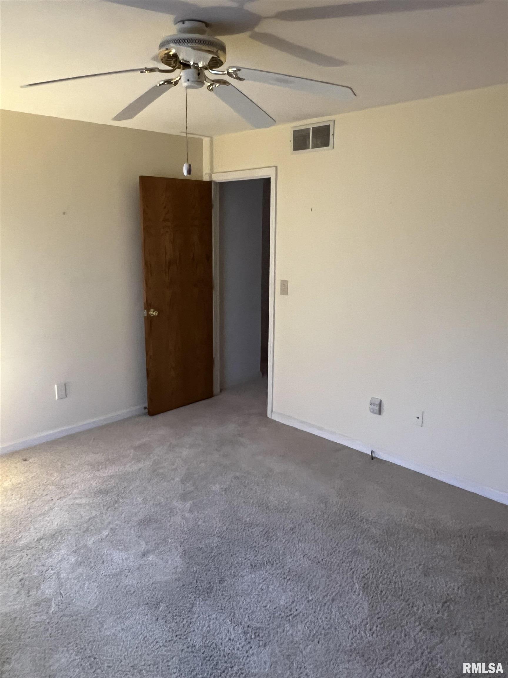 5100 Dove Drive Springfield, IL 62711 - Photo 17 of 35 Gallery Image 17