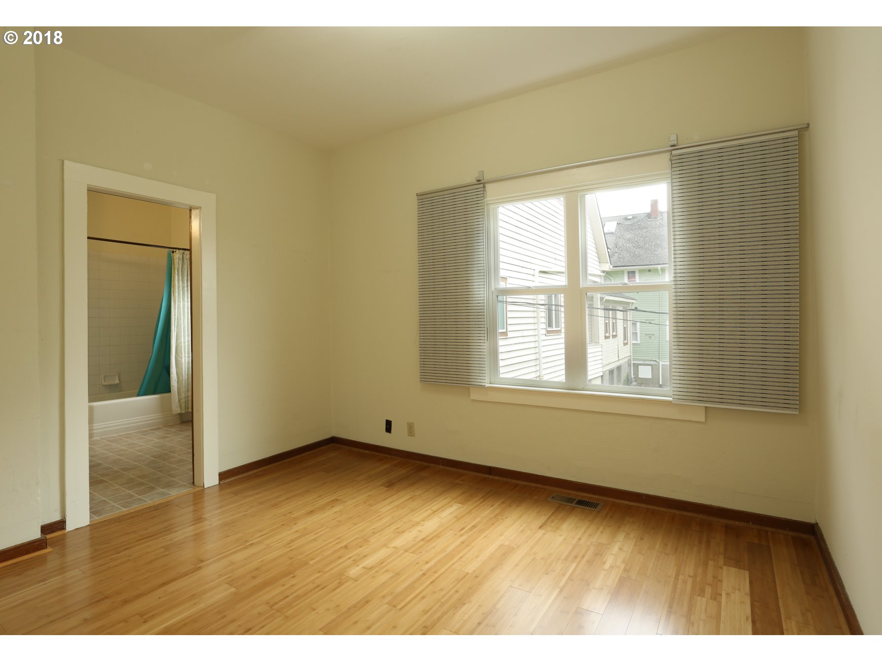 18 Southwest Porter Street Portland, OR 97201 - Photo 11 of 32 Gallery Image 11