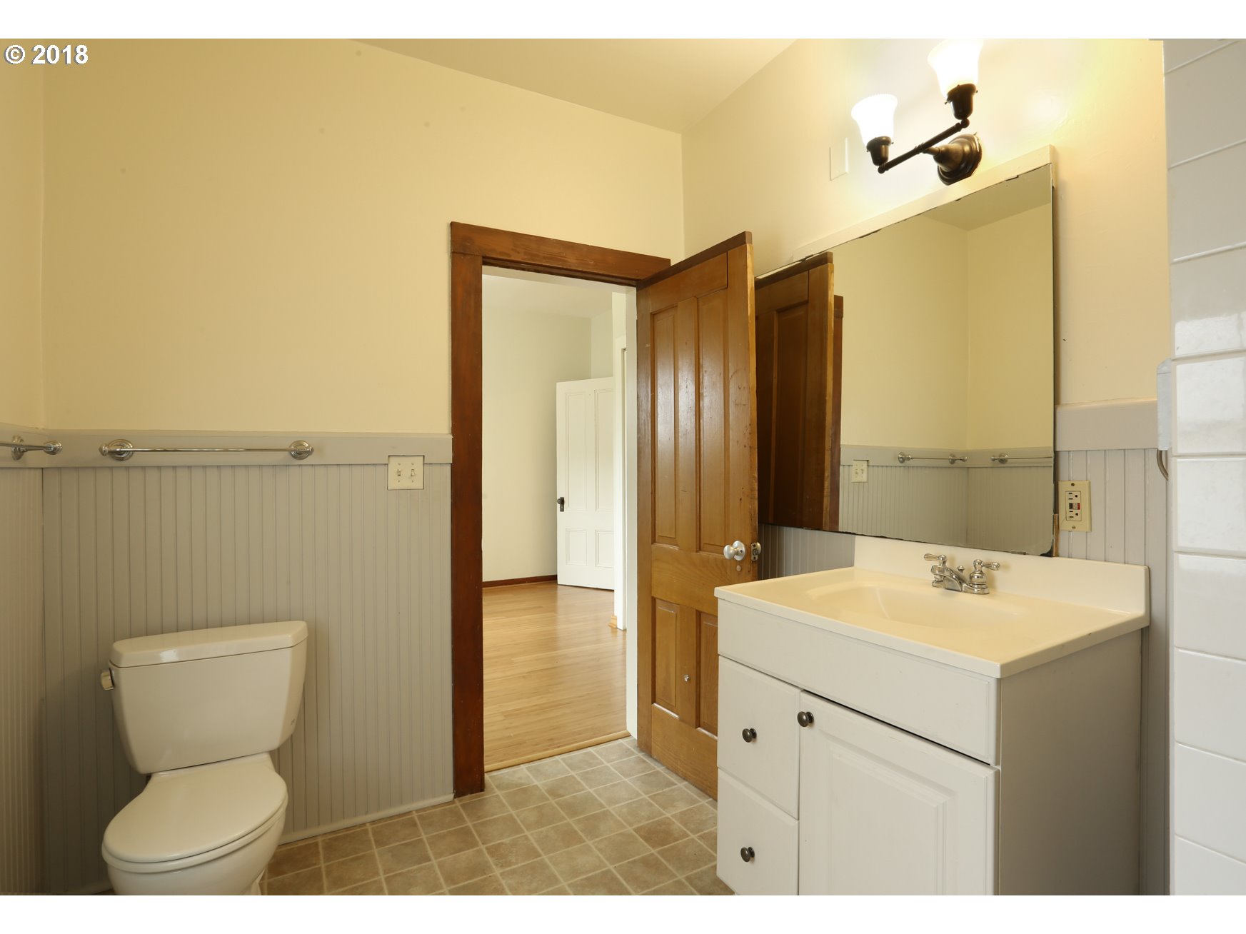 18 Southwest Porter Street Portland, OR 97201 - Photo 15 of 32 Gallery Image 15