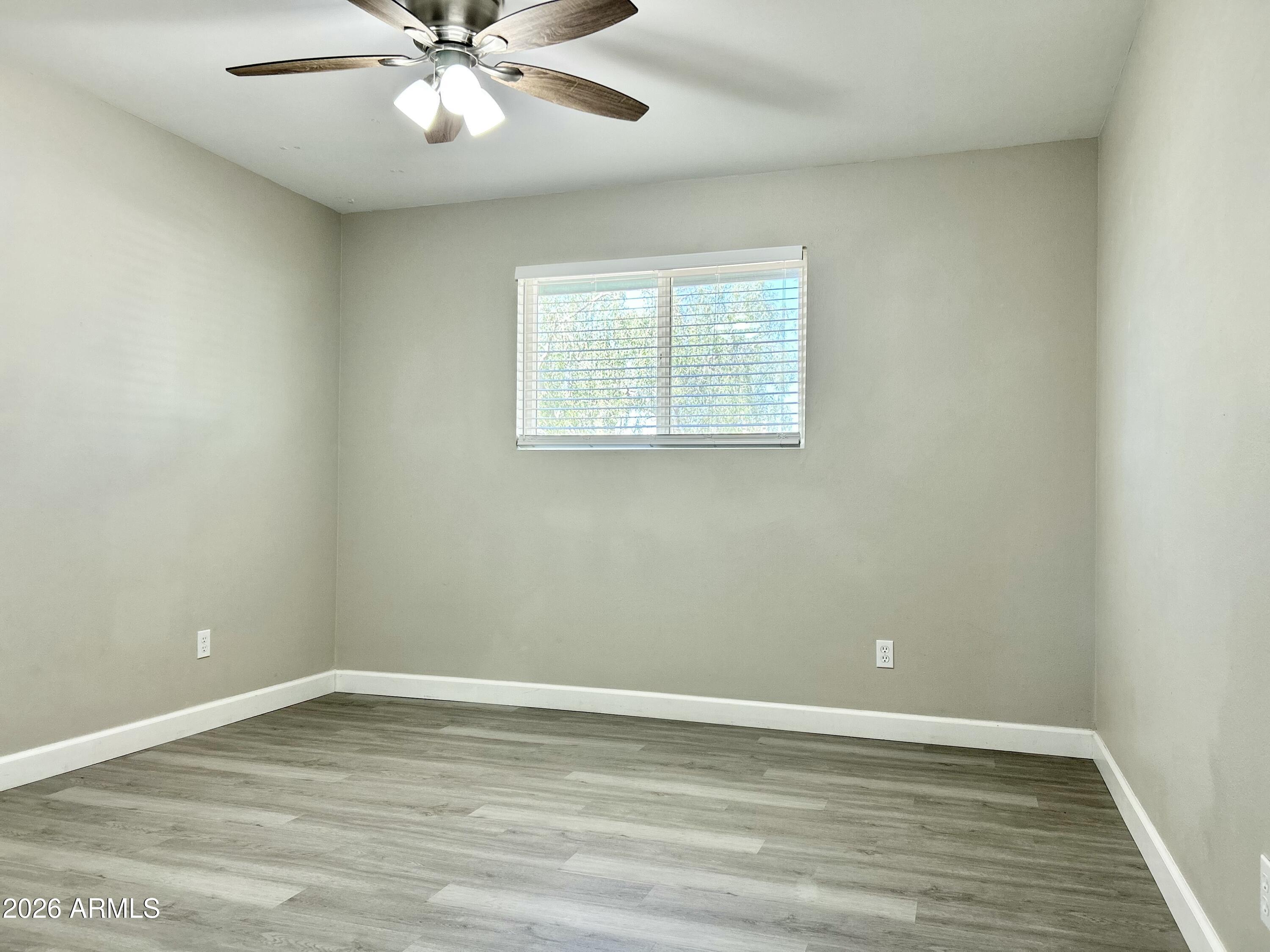 117 West Del Rio Drive Tempe, AZ 85282 - Photo 11 of 19 IMG_3336