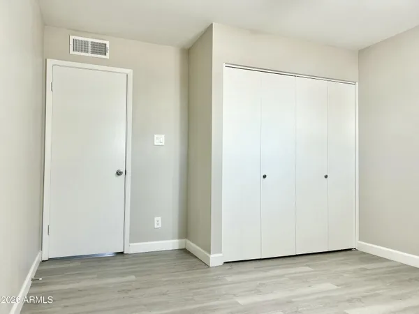 $2,795 | 117 West Del Rio Drive, Tempe, AZ 85282