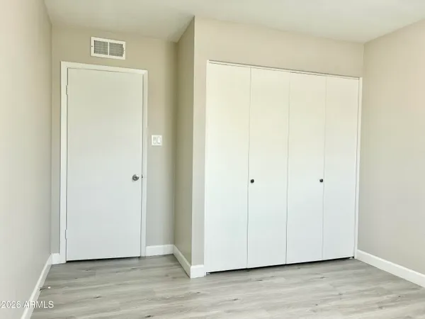 $2,795 | 117 West Del Rio Drive, Tempe, AZ 85282