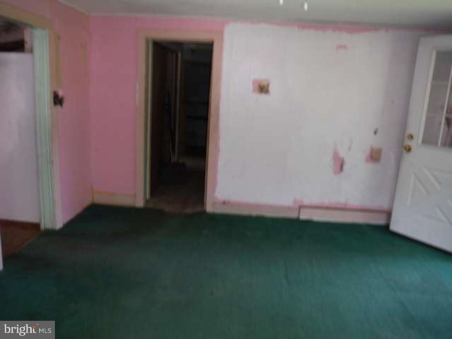 759 Whitehall Road Williamstown, NJ 08094 - Photo 9 of 12 Gallery Image 9