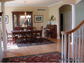 5401 Foxhall Lane Springfield, IL 62711 - Photo 5 of 9