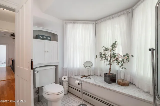 $1,400,000 | 2 Madison Avenue, Saratoga Springs, NY 12866