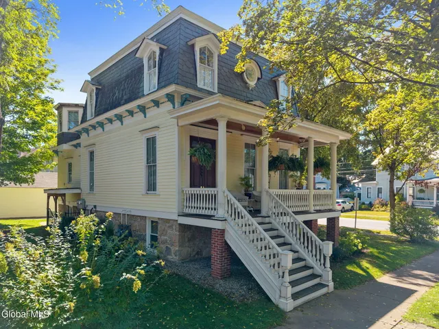 $1,400,000 | 2 Madison Avenue, Saratoga Springs, NY 12866