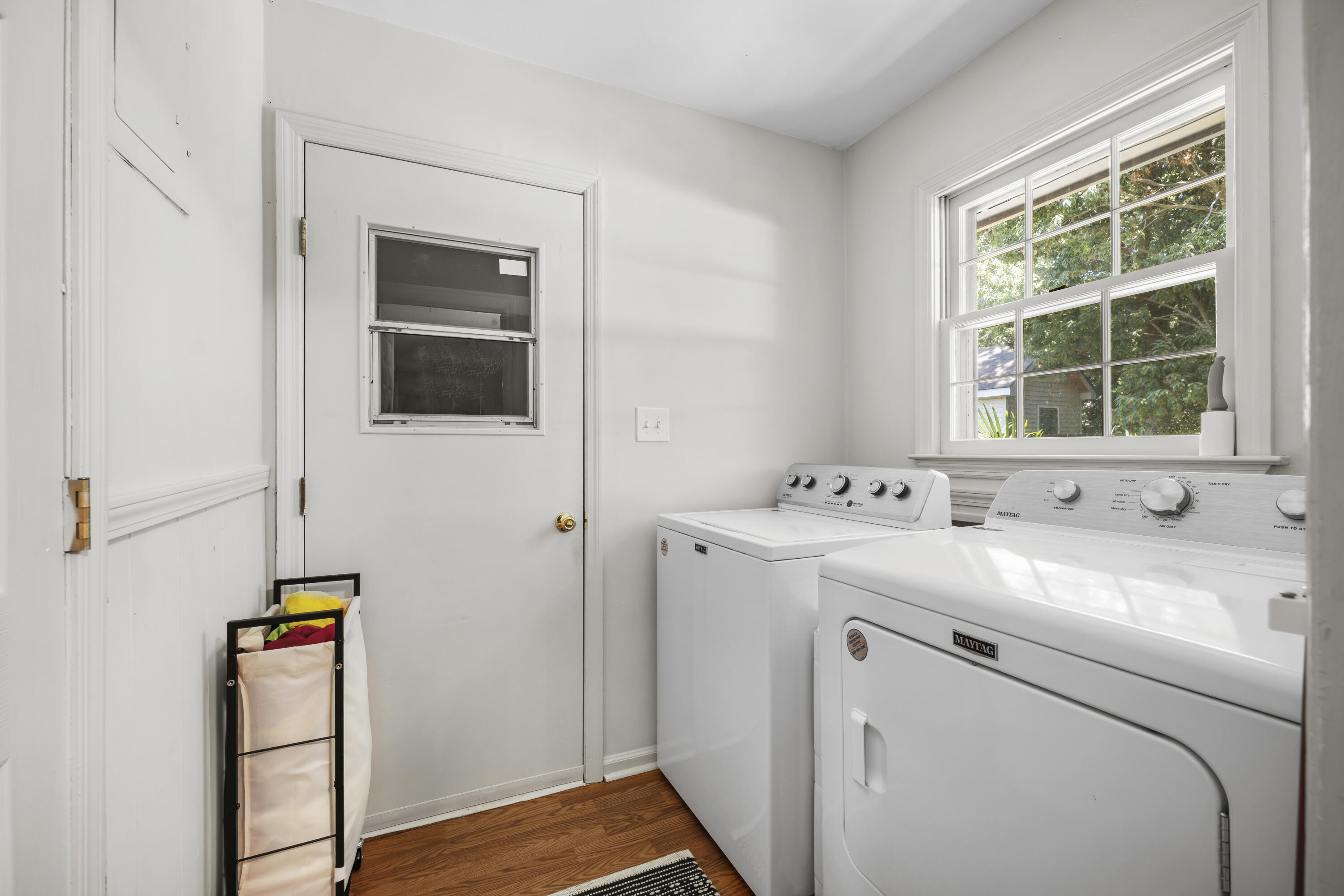 812 Farnham Road Charleston, SC 29412 - Photo 13 of 42 99BD364C-46DD-48C9-98E7-BF53F43A7FBF